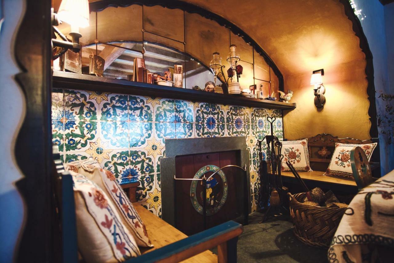 La Crestolina Bed & Breakfast Ala di Stura Exterior photo