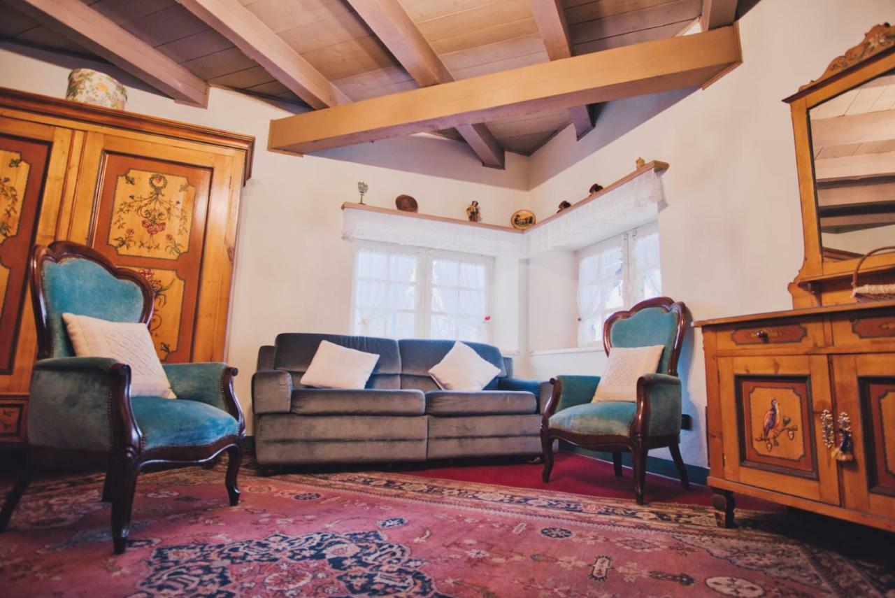La Crestolina Bed & Breakfast Ala di Stura Exterior photo